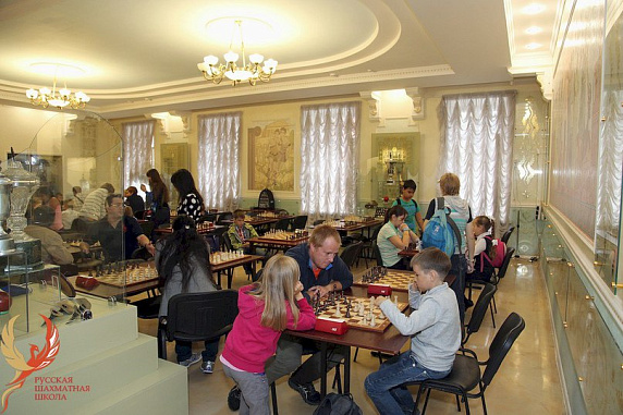 С 12 сентября в Москве начинаются занятия для детей дошкольного и младшего школьного возраста